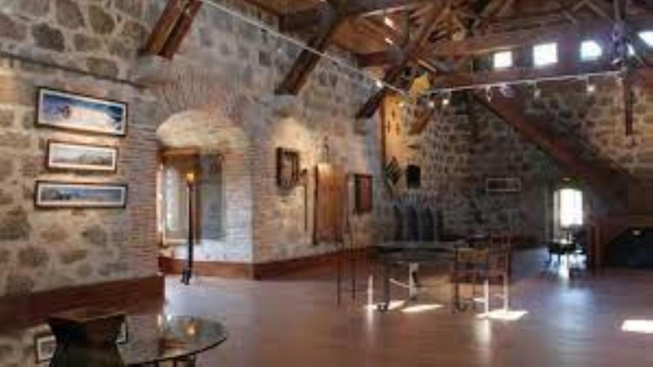 Villa Las Palmeras Arenas de San Pedro Luaran gambar