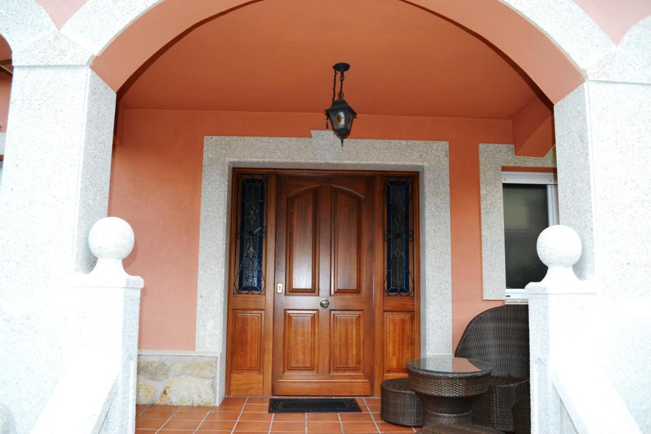 Villa Las Palmeras Arenas de San Pedro Luaran gambar